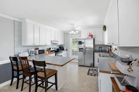 311 Bridgers Road Kenly NC 27542