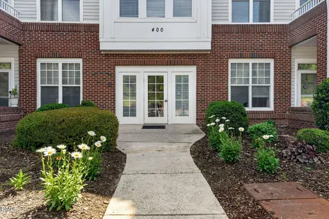 412 Eyam Hall Lane Apex NC 27502