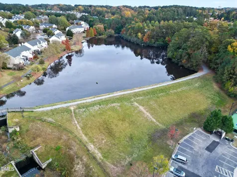 412 Eyam Hall Lane Apex NC 27502