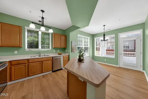 412 Eyam Hall Lane Apex NC 27502