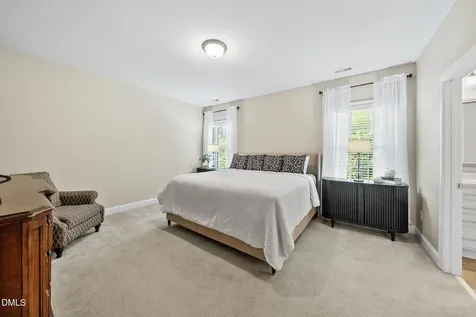 926 Regency Cottage Place Cary NC 27518