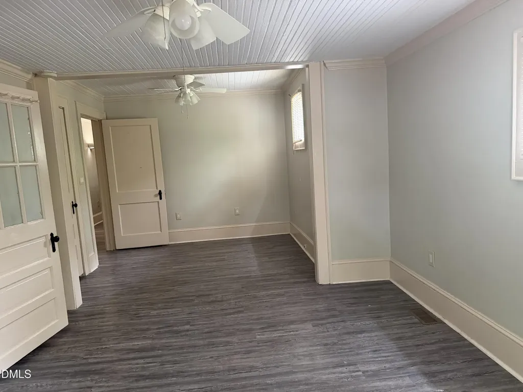 302 N Brevard Street Selma NC 27576