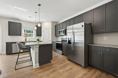 610 Barrington Row Avenue Zebulon NC 27597
