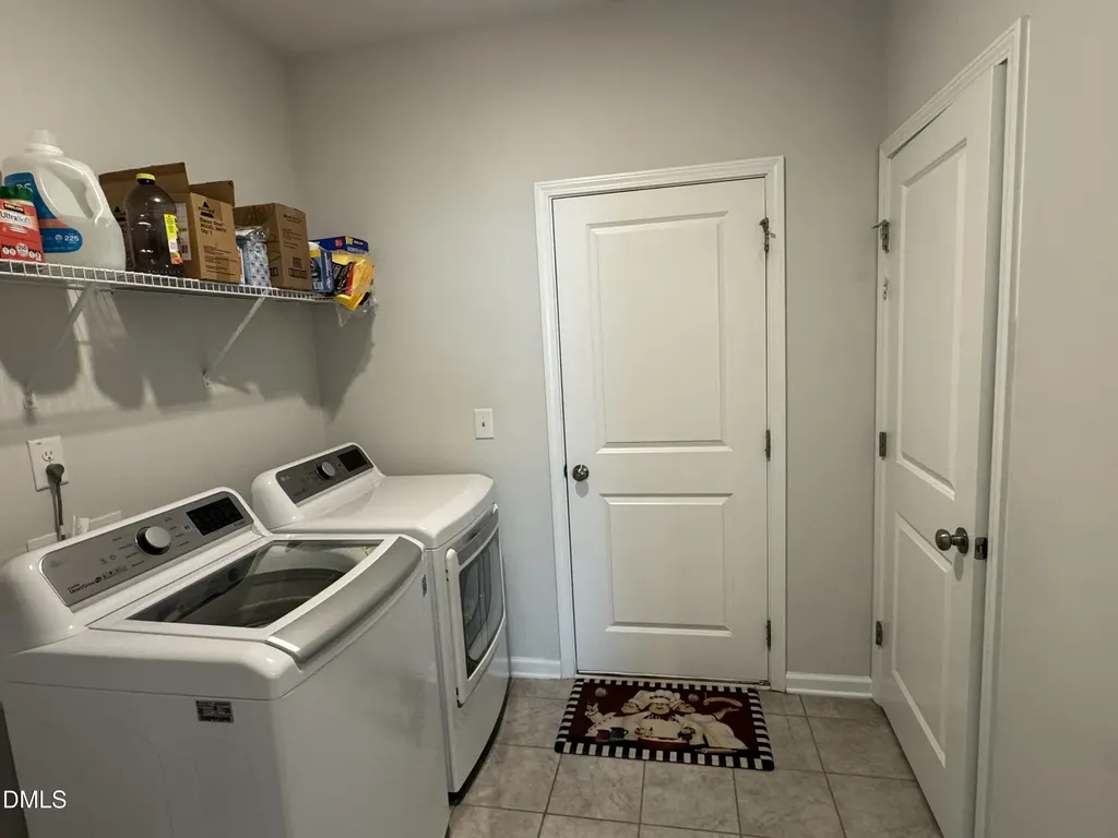 137 Dimmer Garden Lane Garner NC 27529
