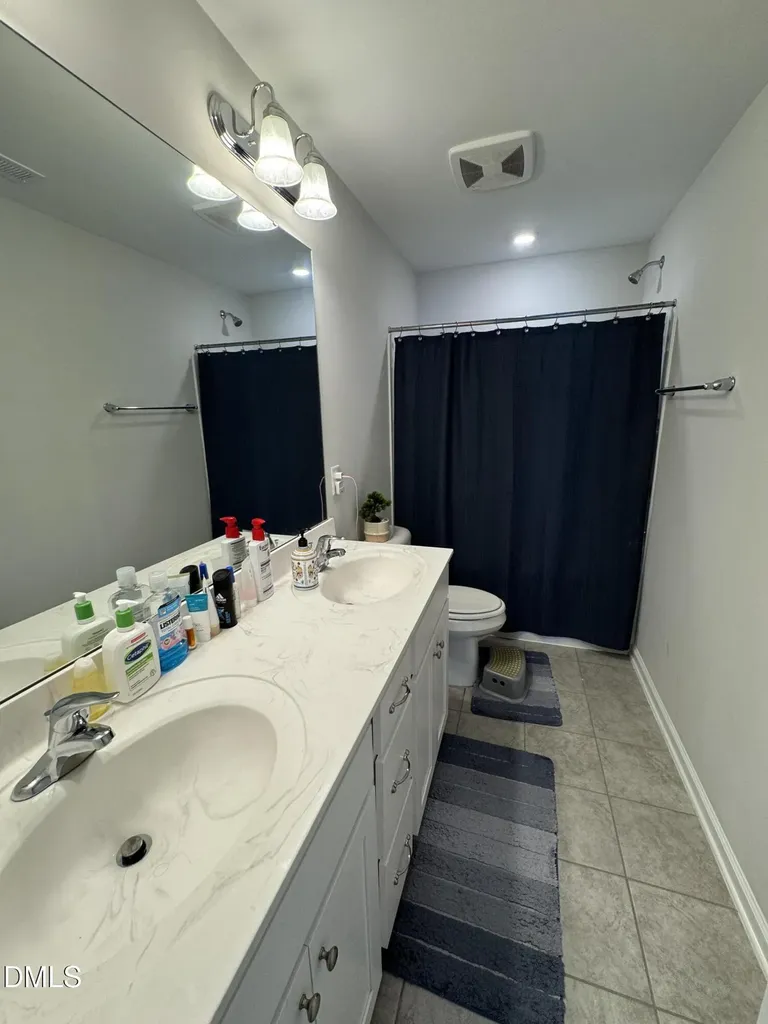 137 Dimmer Garden Lane Garner NC 27529