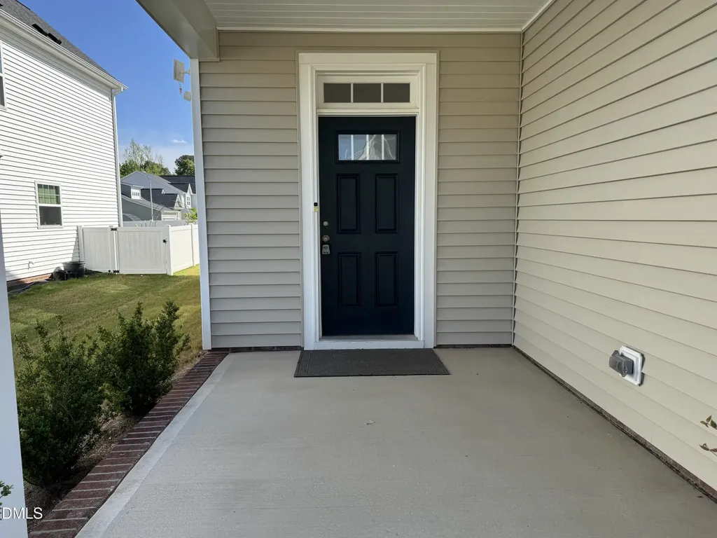 137 Dimmer Garden Lane Garner NC 27529