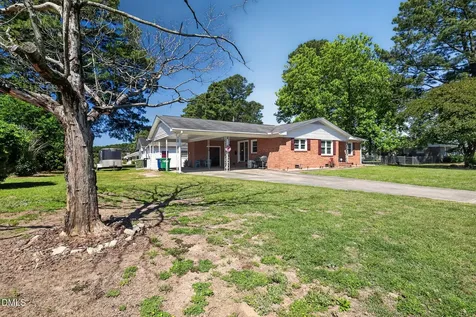 502 Crestview Avenue SW Wilson NC 27893