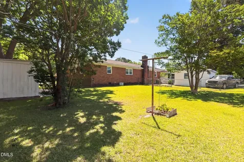 502 Crestview Avenue SW Wilson NC 27893