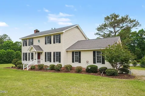 105 Dogwood Drive Kenly NC 27542