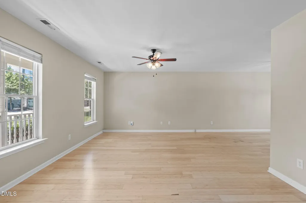 512 Lee Street Holly Springs NC 27540