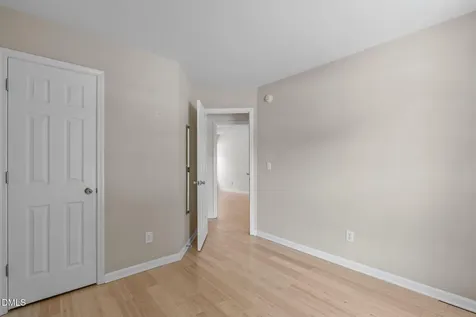 512 Lee Street Holly Springs NC 27540