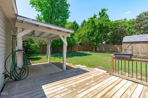512 Lee Street Holly Springs NC 27540