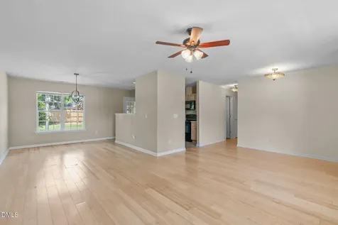 512 Lee Street Holly Springs NC 27540