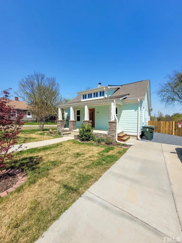 321 Bledsoe Avenue Raleigh NC 27601