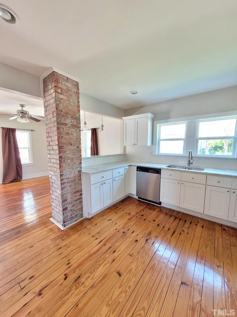 321 Bledsoe Avenue Raleigh NC 27601