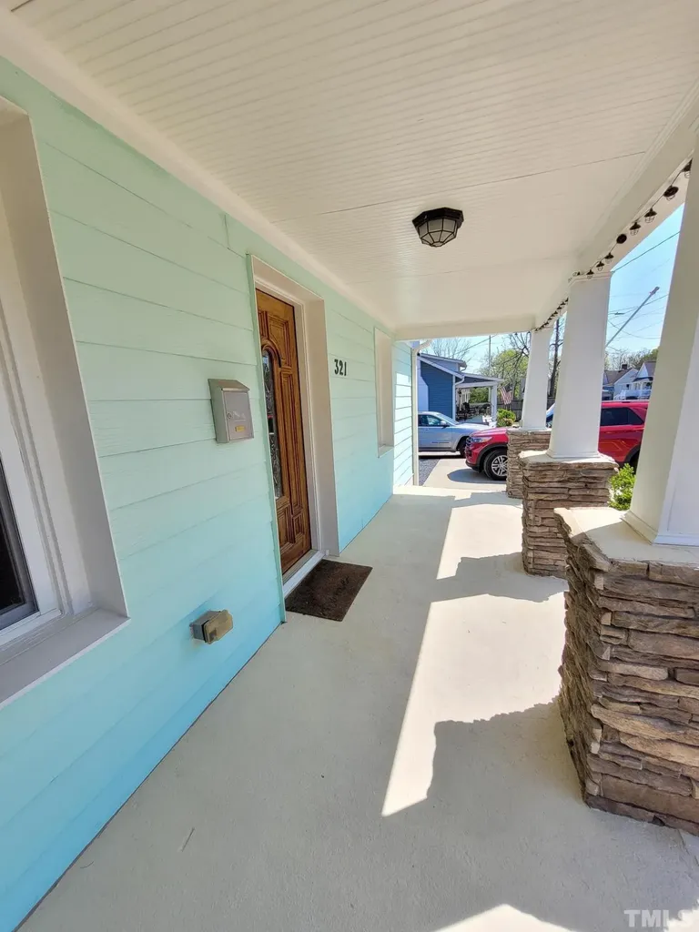 321 Bledsoe Avenue Raleigh NC 27601