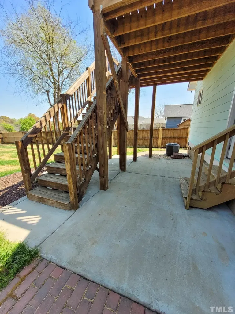 321 Bledsoe Avenue Raleigh NC 27601