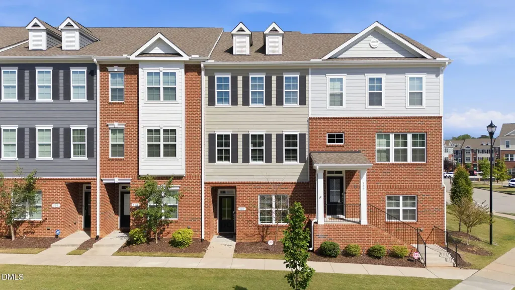 507 Gateway Townes Boulevard Wake Forest NC 27587