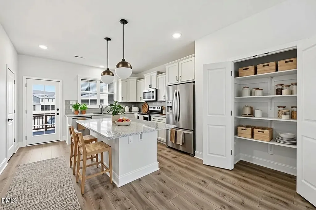 507 Gateway Townes Boulevard Wake Forest NC 27587