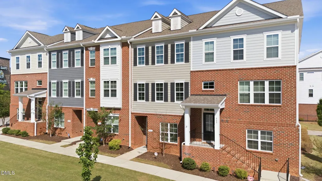 507 Gateway Townes Boulevard Wake Forest NC 27587