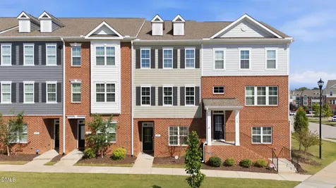 507 Gateway Townes Boulevard Wake Forest NC 27587