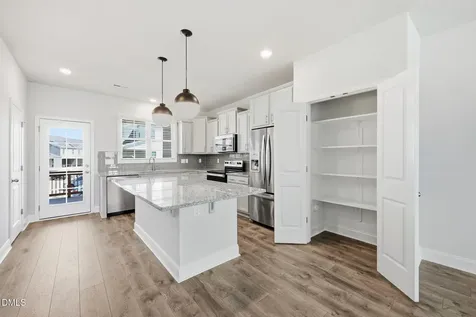 507 Gateway Townes Boulevard Wake Forest NC 27587