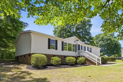 3709 Wyndfair Drive Fuquay Varina NC 27526