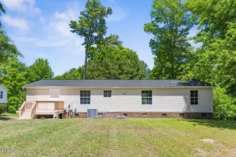 3709 Wyndfair Drive Fuquay Varina NC 27526