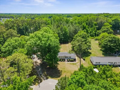 3709 Wyndfair Drive Fuquay Varina NC 27526