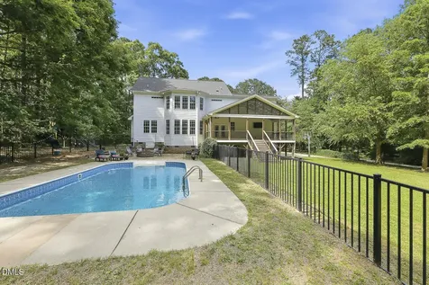 304 Dowell Drive Cary NC 27511
