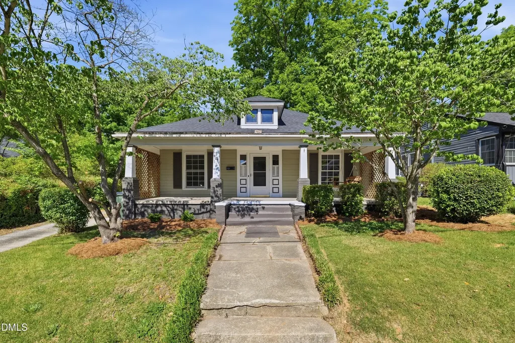409 Peele Street Burlington NC 27215