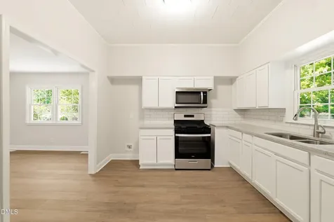 409 Peele Street Burlington NC 27215