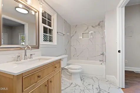 409 Peele Street Burlington NC 27215