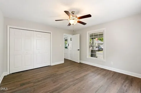 409 Peele Street Burlington NC 27215