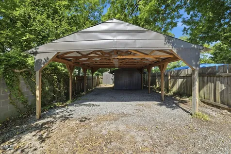 409 Peele Street Burlington NC 27215