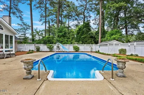 1105 S Vermont Street Smithfield NC 27577