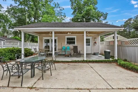 1105 S Vermont Street Smithfield NC 27577