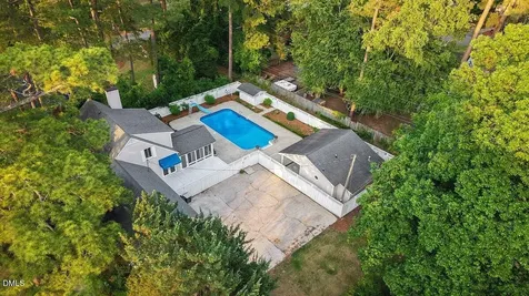 1105 S Vermont Street Smithfield NC 27577