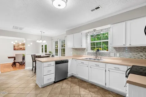 16 Meadowcrest Drive Durham NC 27703