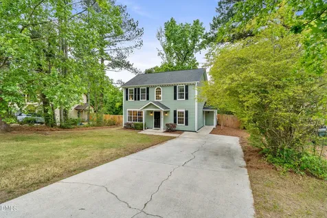 16 Meadowcrest Drive Durham NC 27703