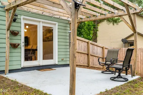 16 Meadowcrest Drive Durham NC 27703