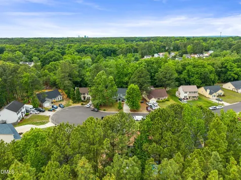 16 Meadowcrest Drive Durham NC 27703