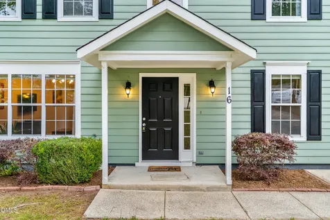 16 Meadowcrest Drive Durham NC 27703