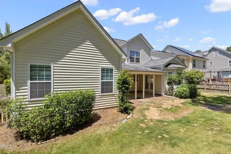 405 Braxcarr Street Holly Springs NC 27540