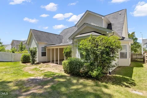 405 Braxcarr Street Holly Springs NC 27540