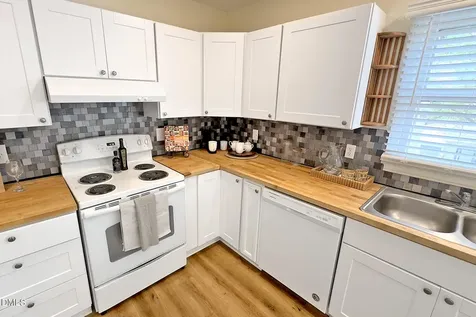 6544 English Oaks Drive Raleigh NC 27615