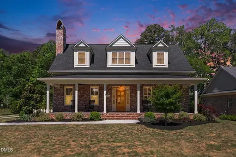 110 Parker Street Four Oaks NC 27524