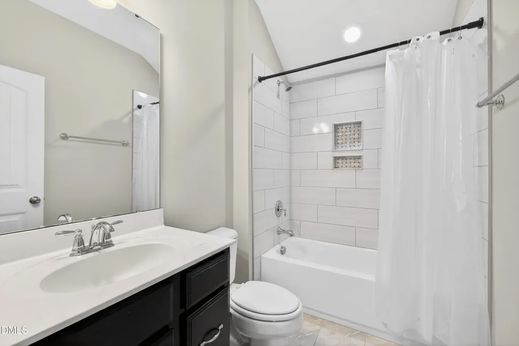 8256 Pritchett Farm Lane Raleigh NC 27606