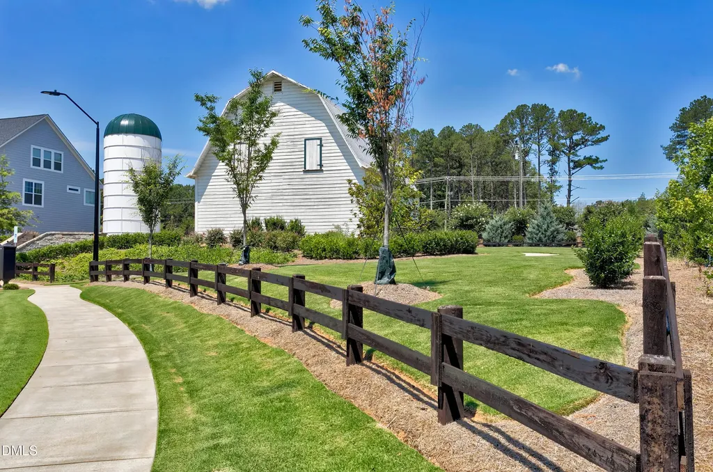 8256 Pritchett Farm Lane Raleigh NC 27606