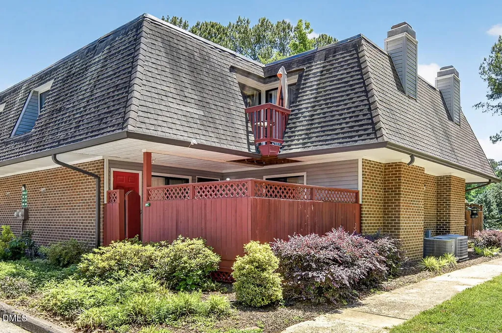 208 Finley Forest Drive Chapel Hill NC 27517